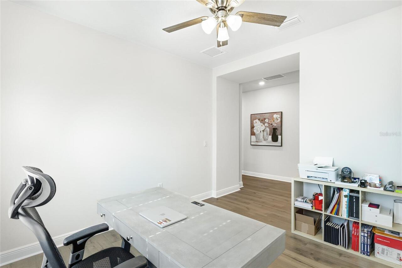 Listing Photo 14