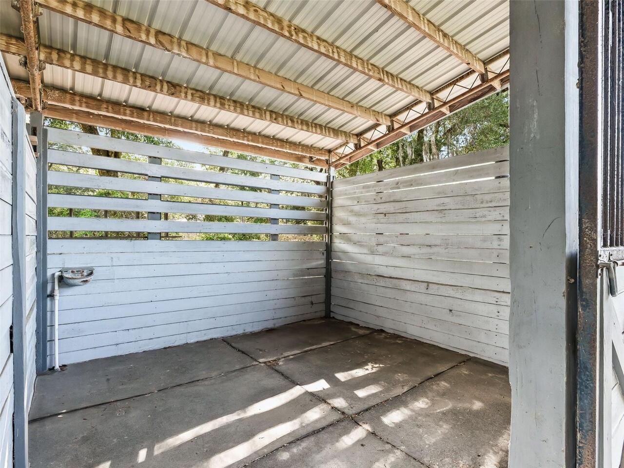 Listing Photo 12