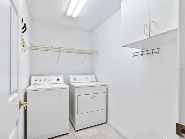 Listing Photo 8