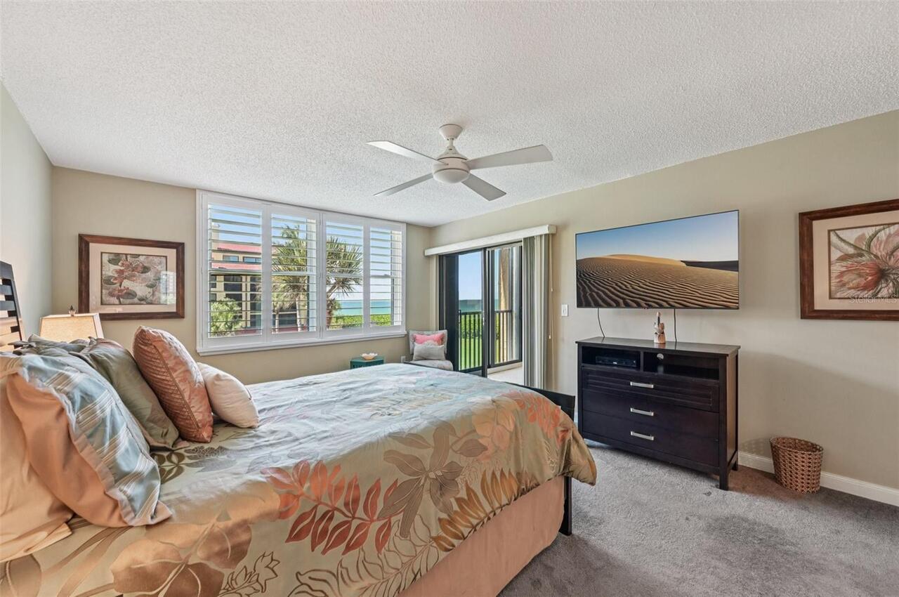 Listing Photo 33