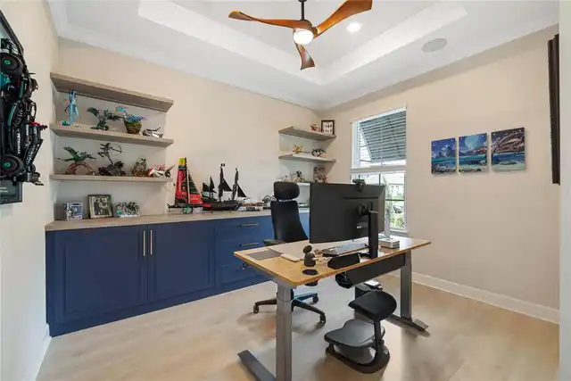 Listing Photo 9