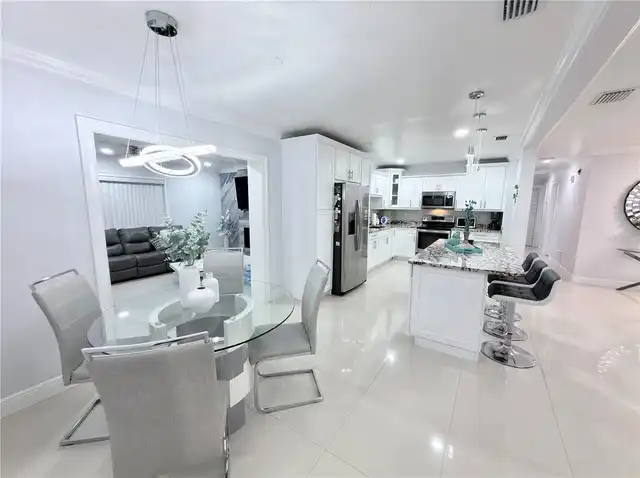 Listing Photo 24