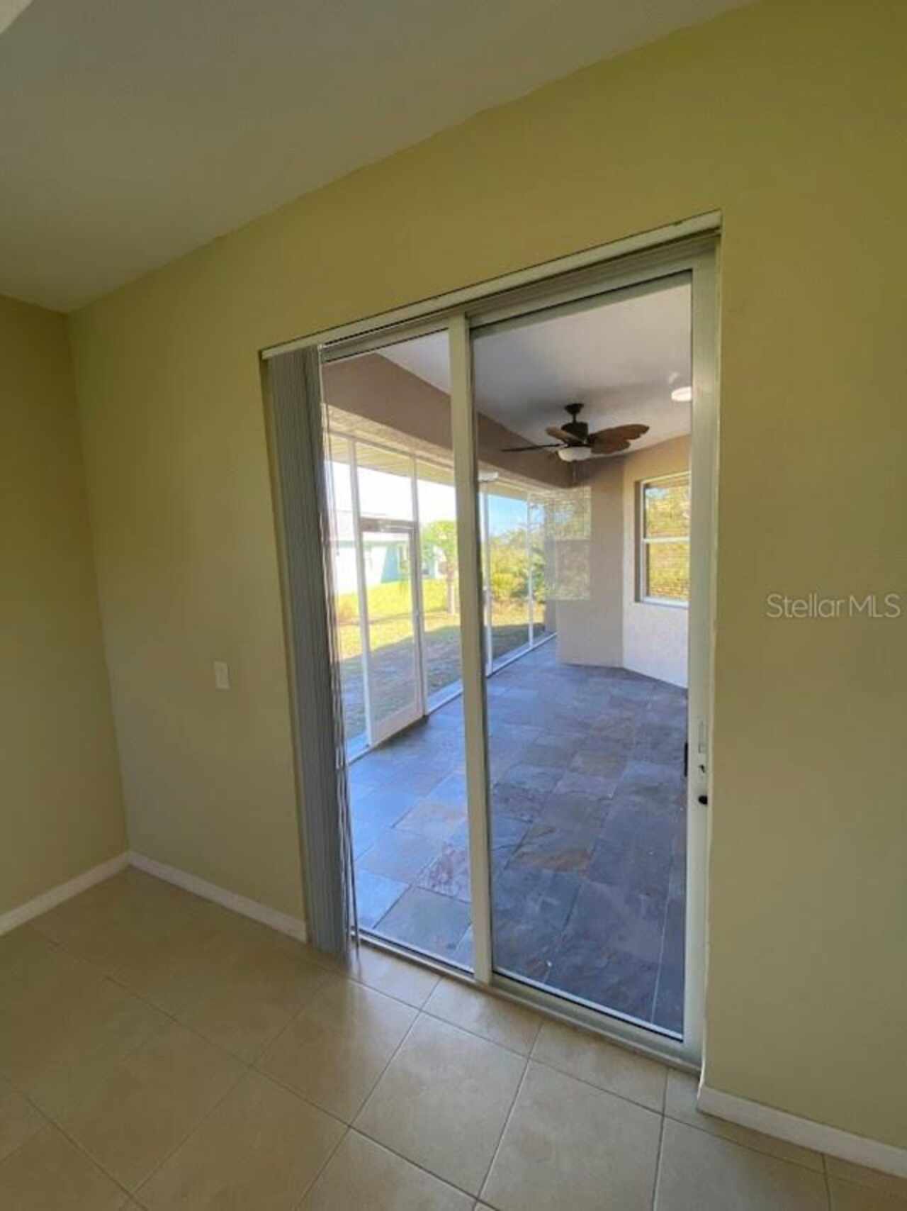 Listing Photo 12