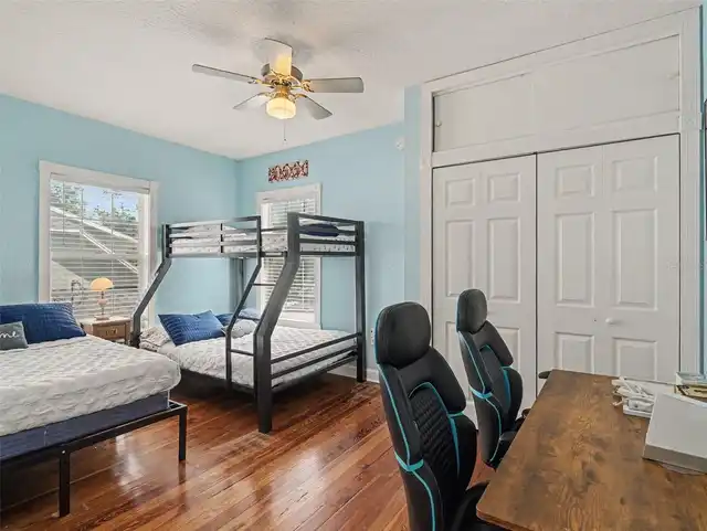 Listing Photo 23