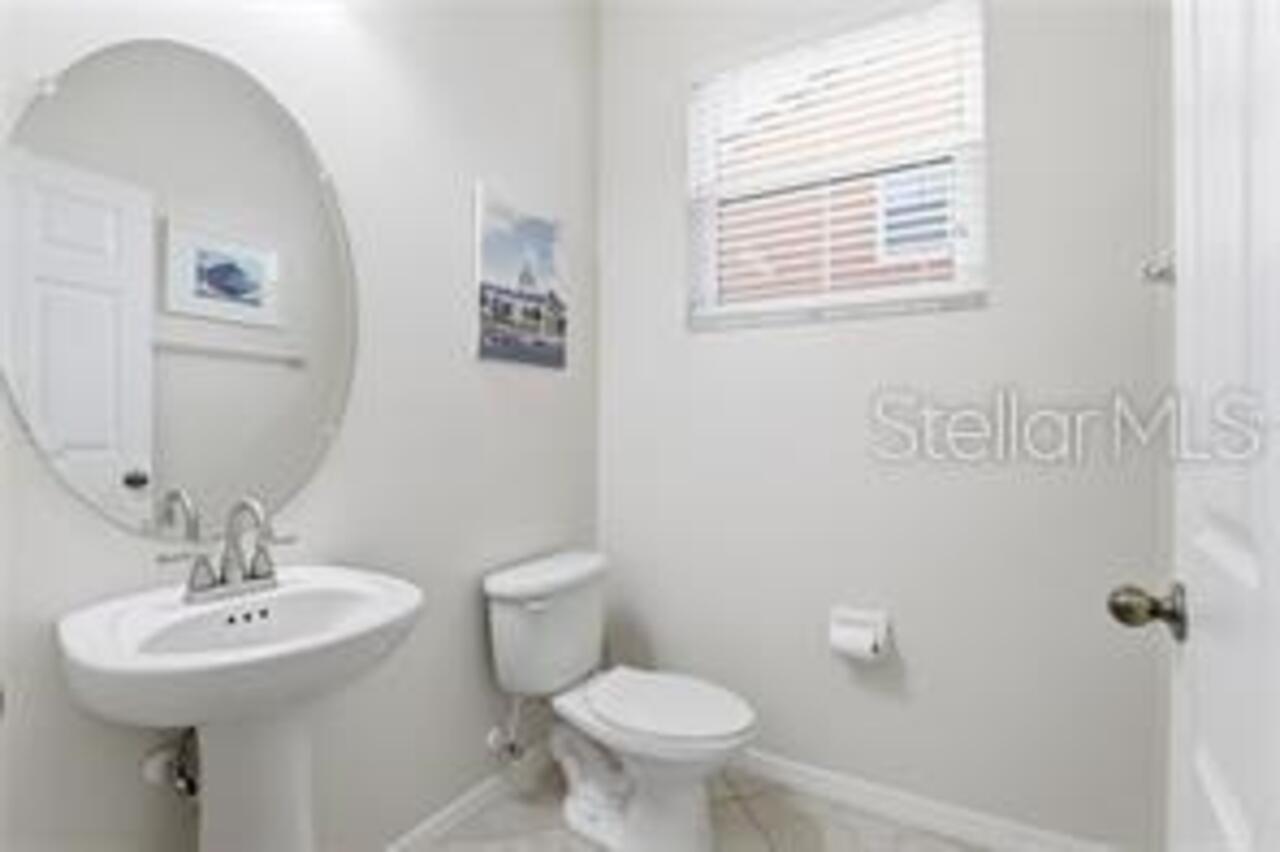 Listing Photo 12