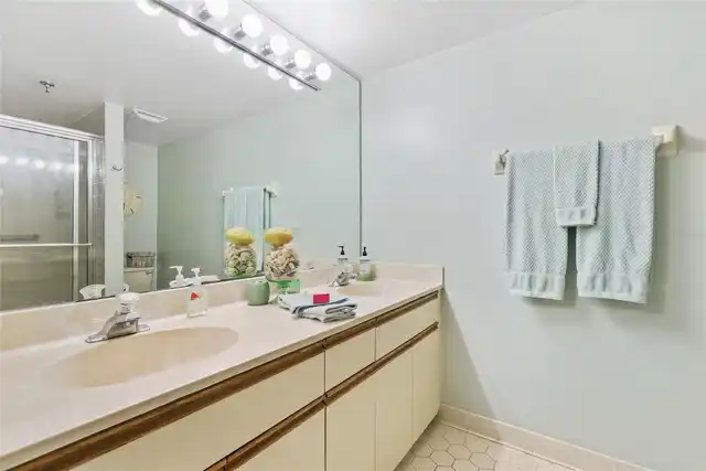 Listing Photo 28