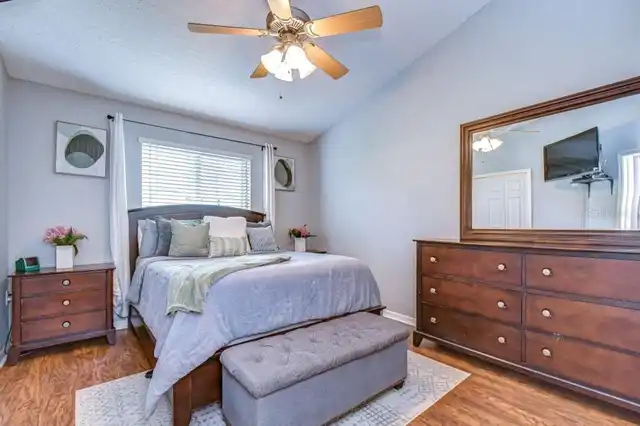 Listing Photo 28