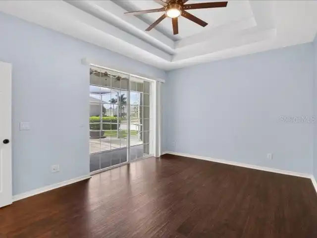 Listing Photo 10
