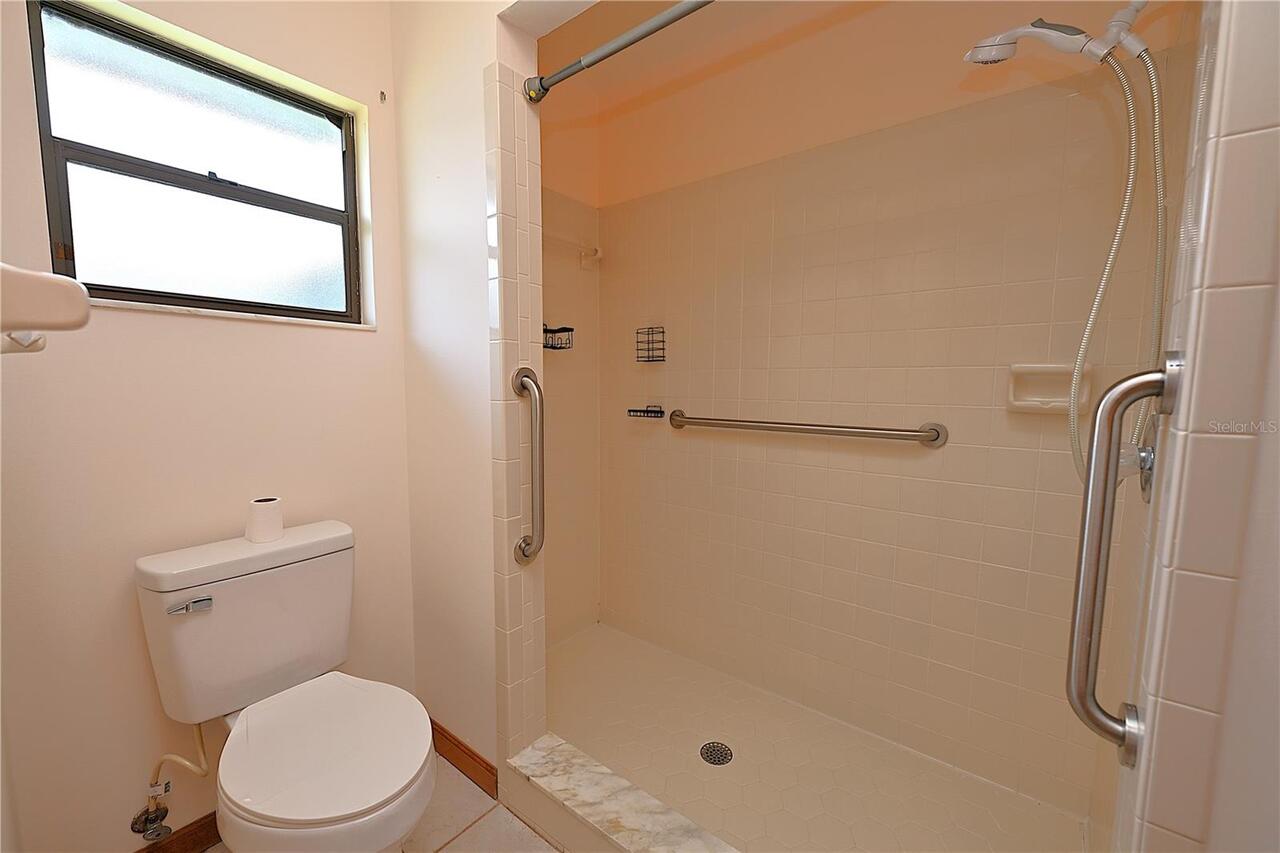 Listing Photo 20