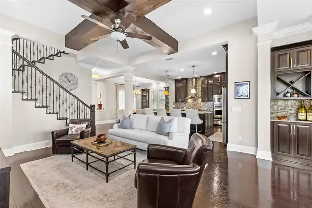 Listing Photo 18