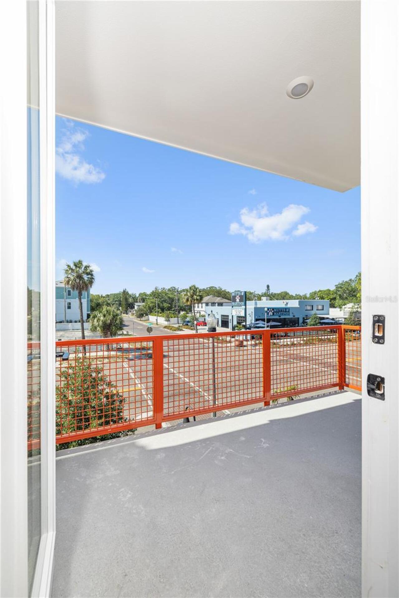 Listing Photo 15