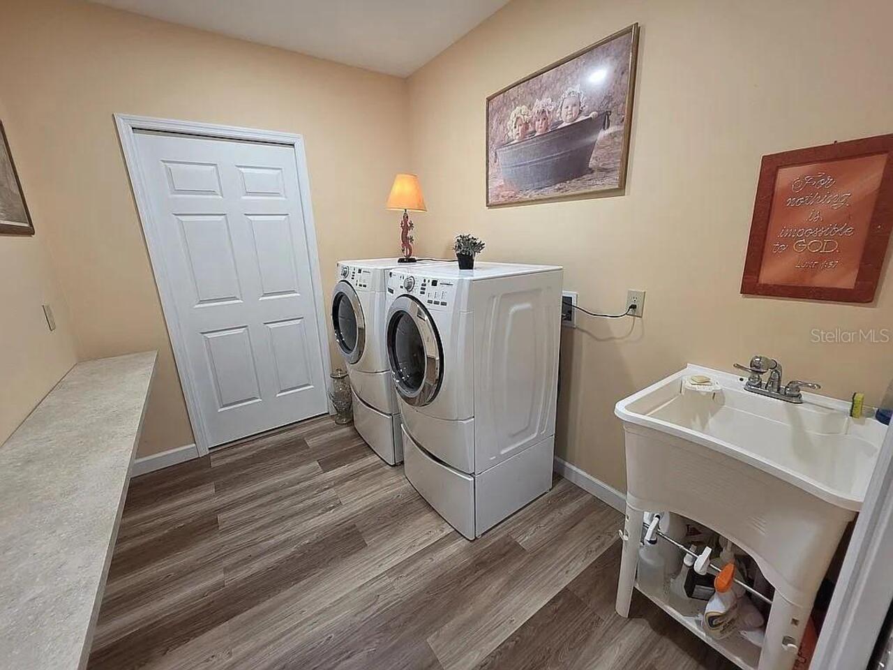 Listing Photo 19