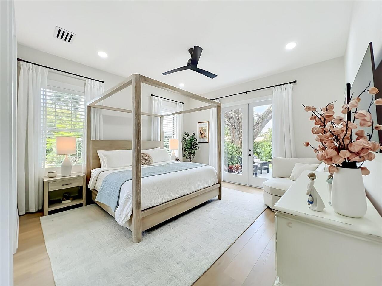 Listing Photo 33