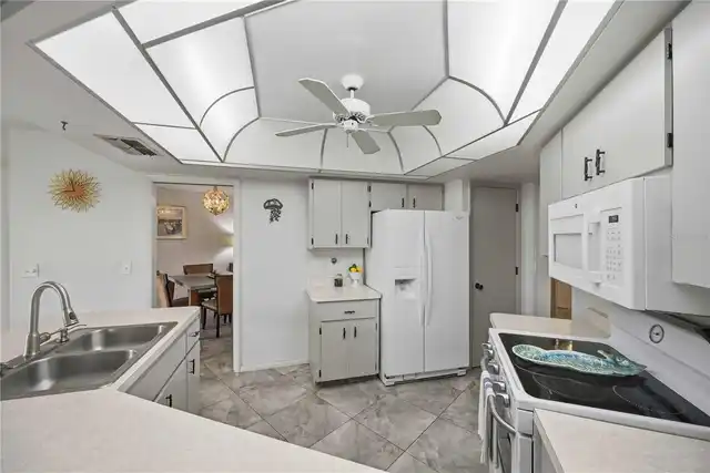 Listing Photo 18