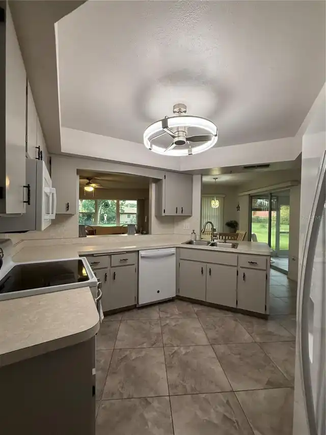 Listing Photo 19