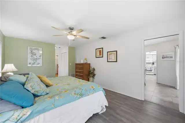 Listing Photo 24