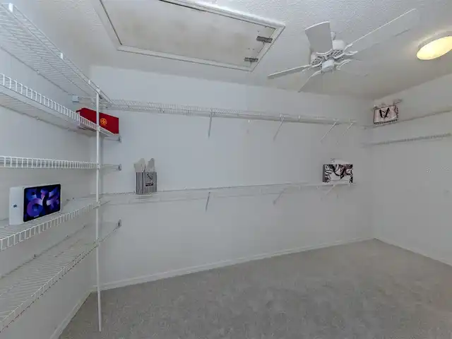 Listing Photo 13