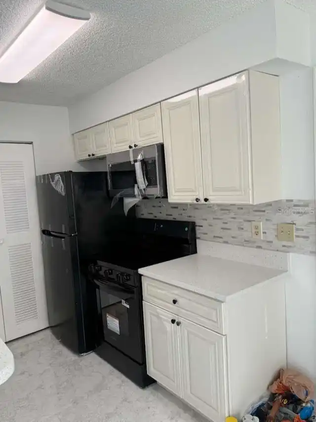 Listing Photo 16