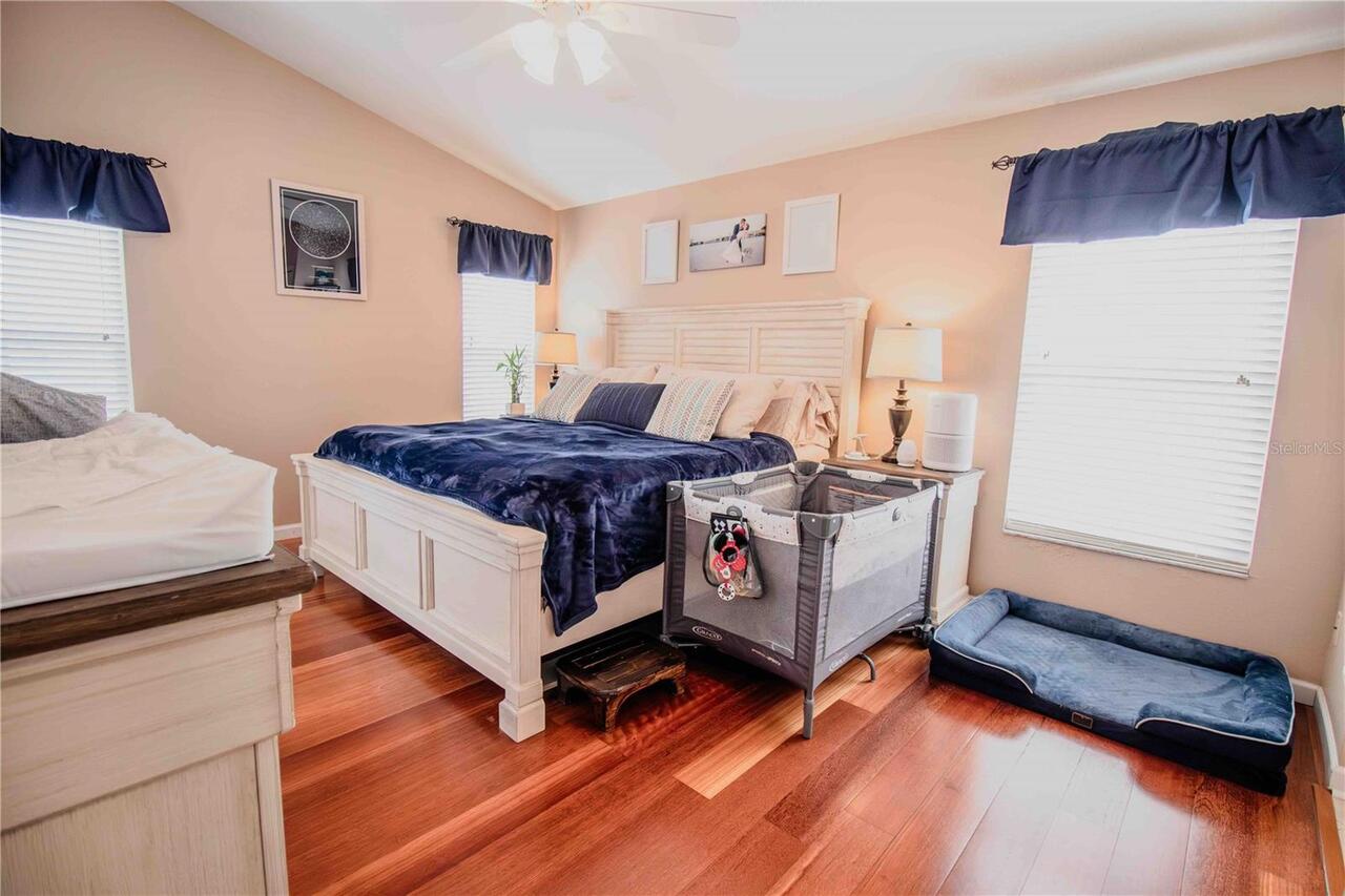 Listing Photo 16