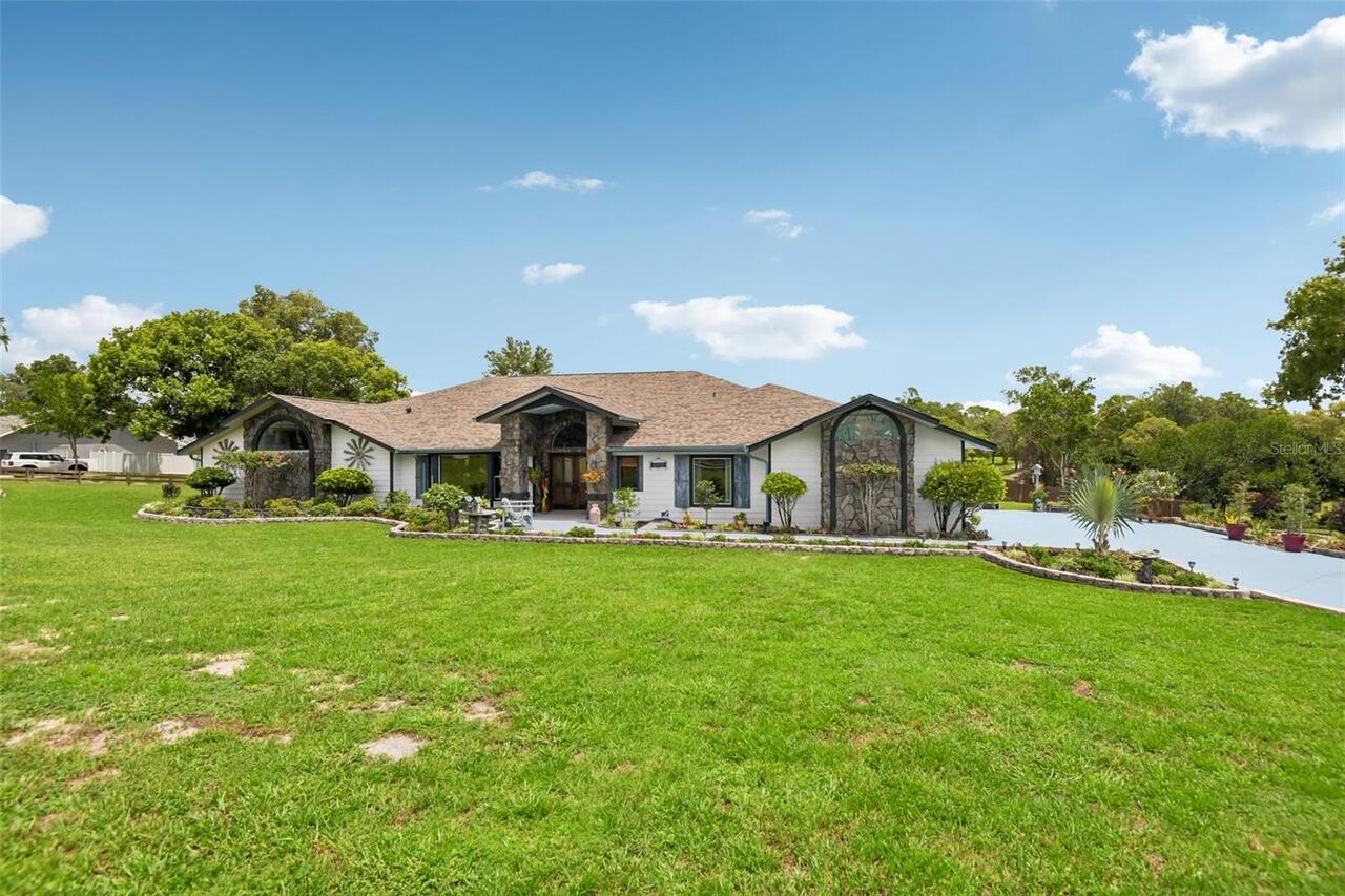 Weeki Wachee Real Estate