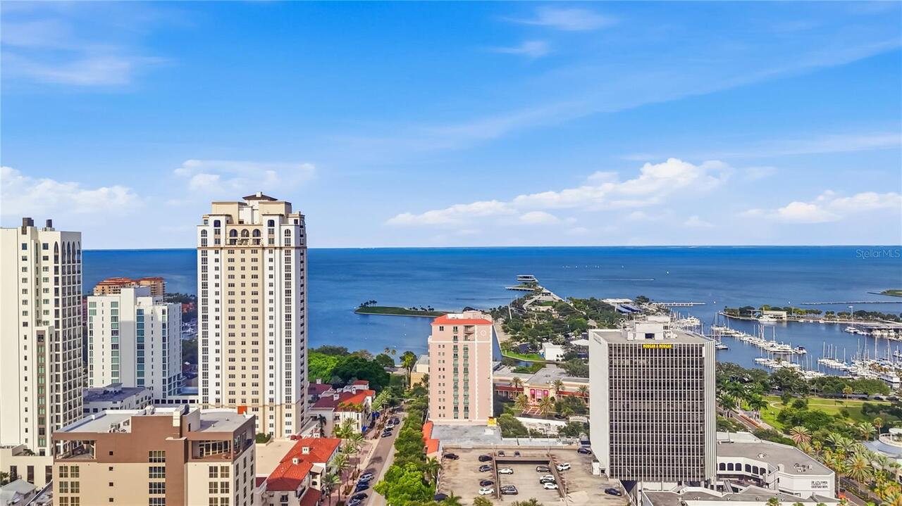 St Petersburg Real Estate