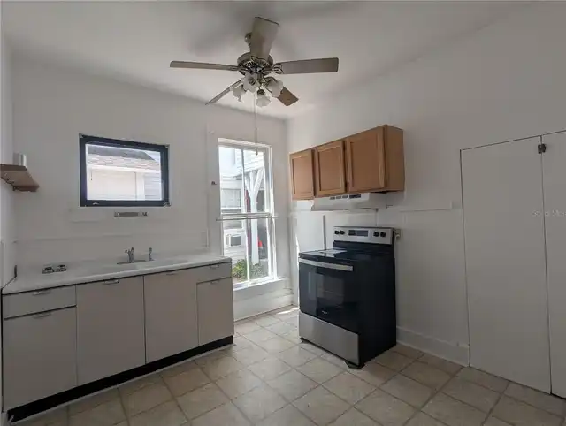 Listing Photo 13