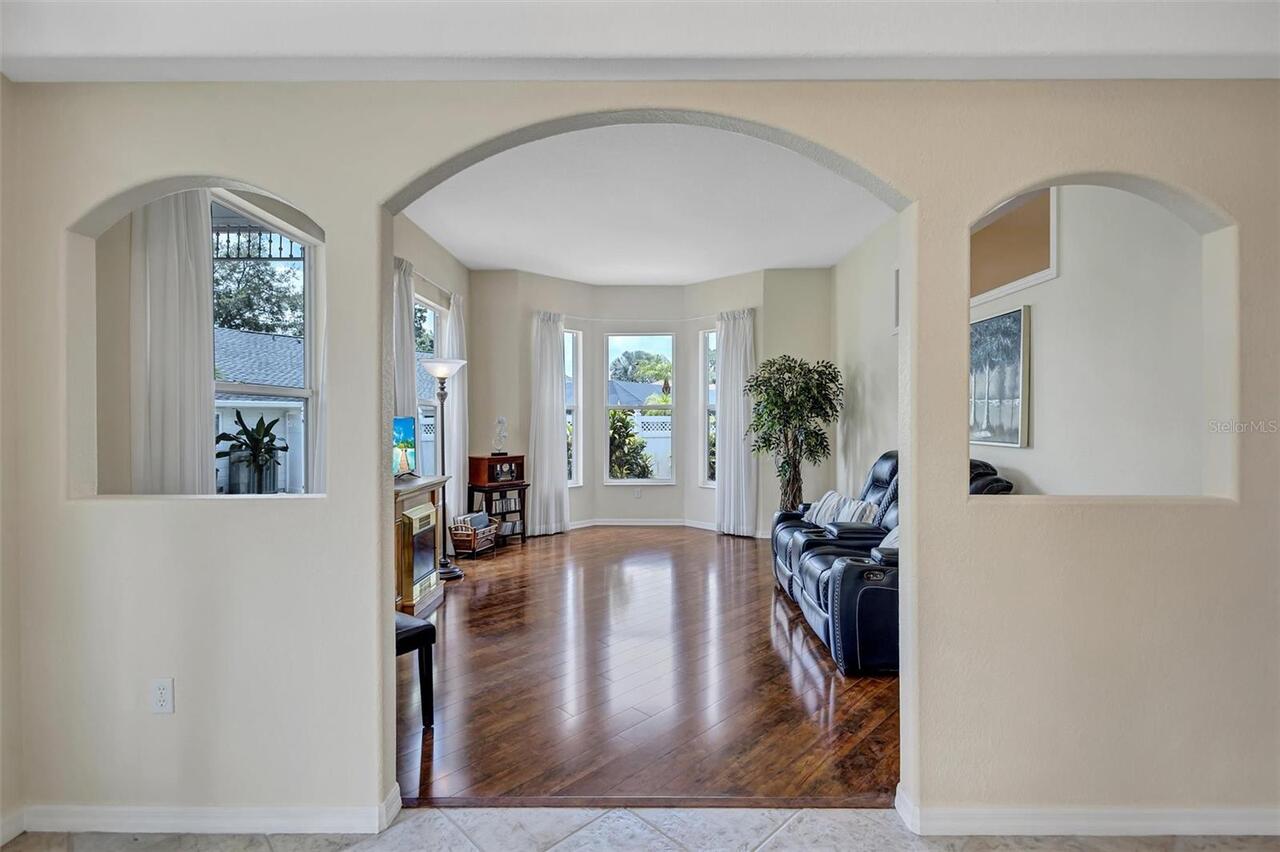 Listing Photo 9