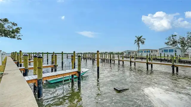 Listing Photo 38