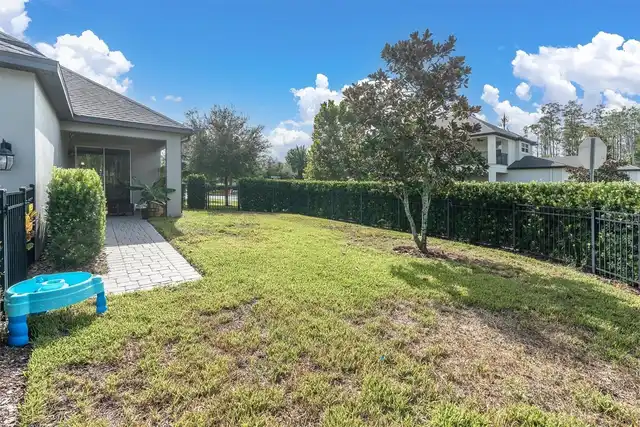 Listing Photo 37