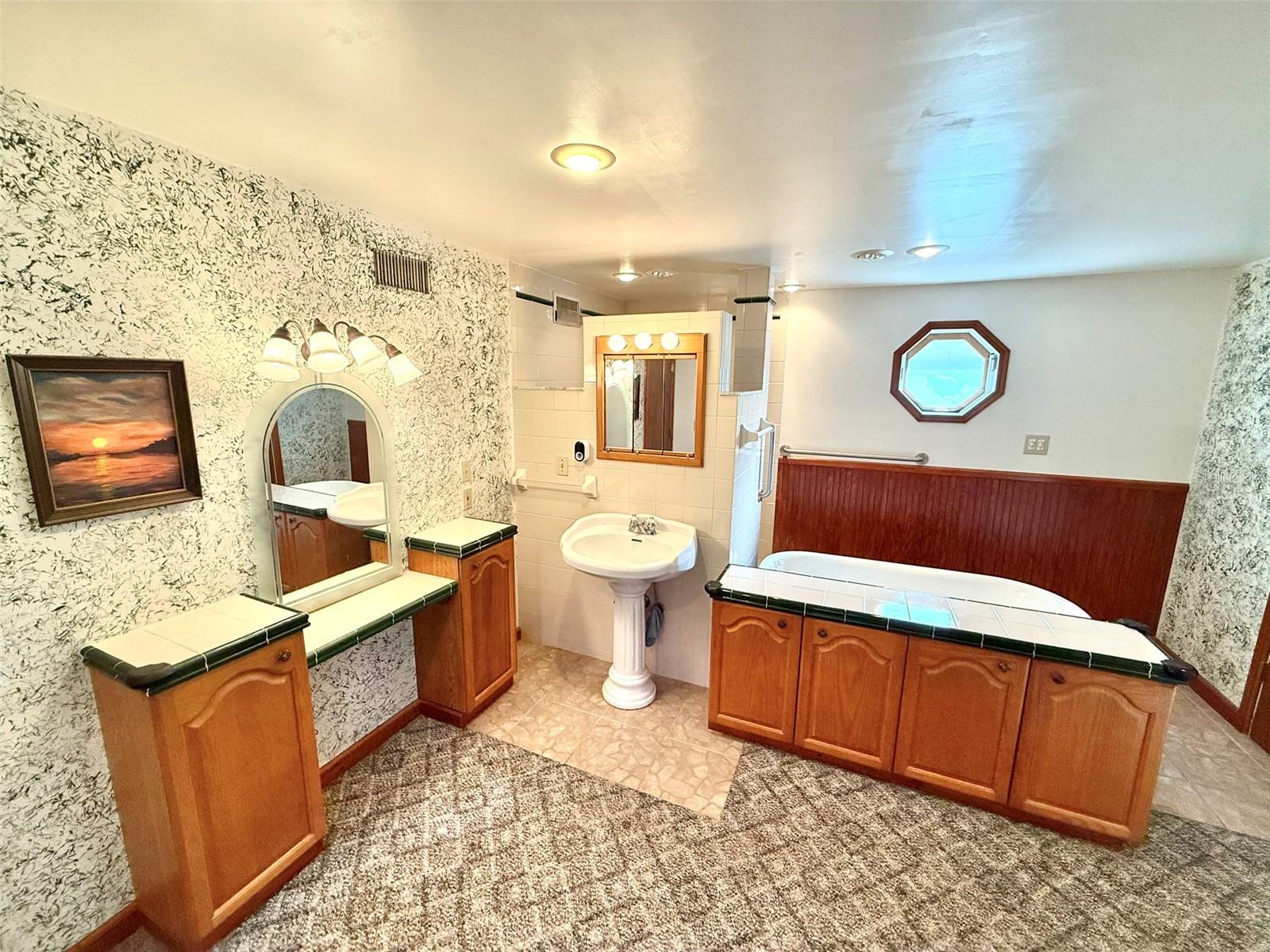 Listing Photo 23