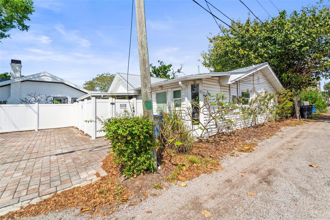 Listing Photo 23