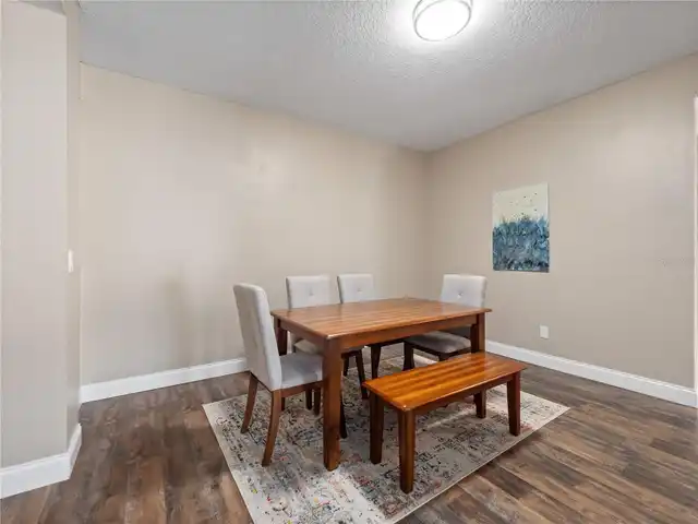Listing Photo 14