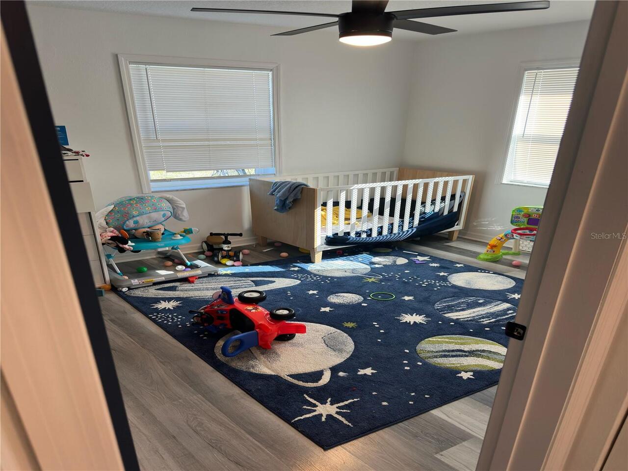 Listing Photo 12