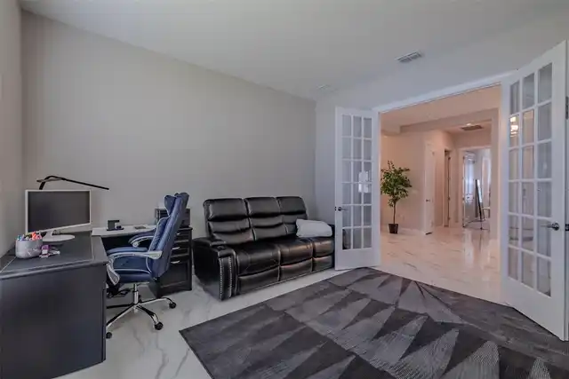 Listing Photo 28