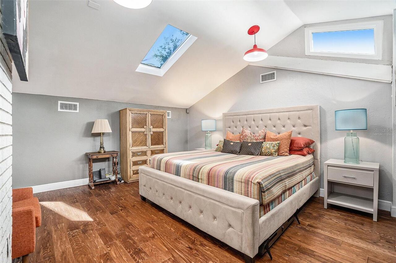 Listing Photo 18
