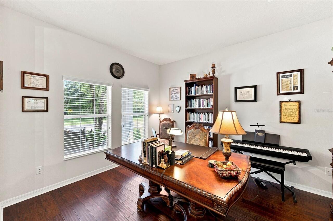 Listing Photo 10