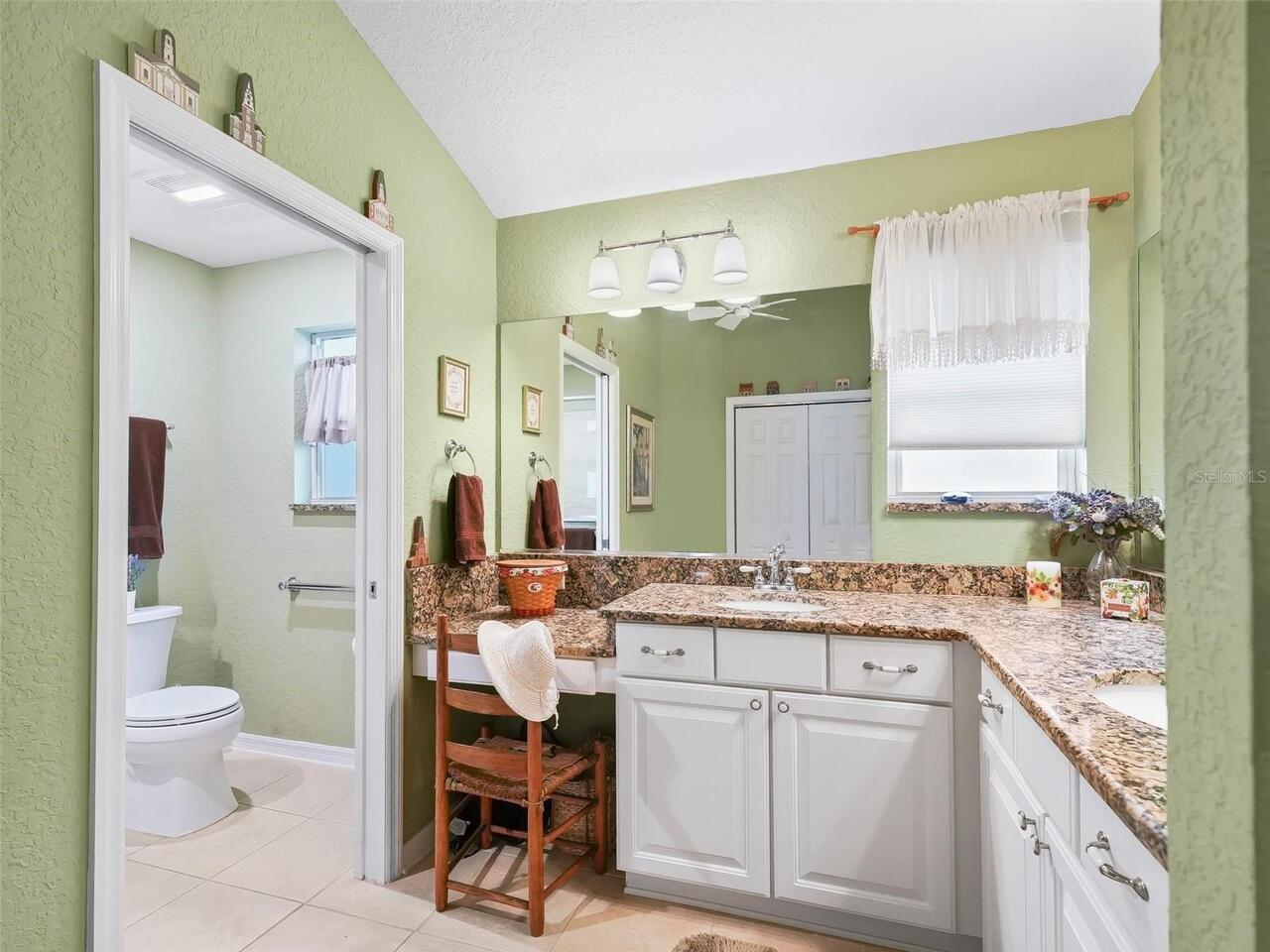 Listing Photo 17