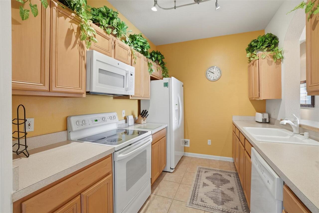 Listing Photo 11