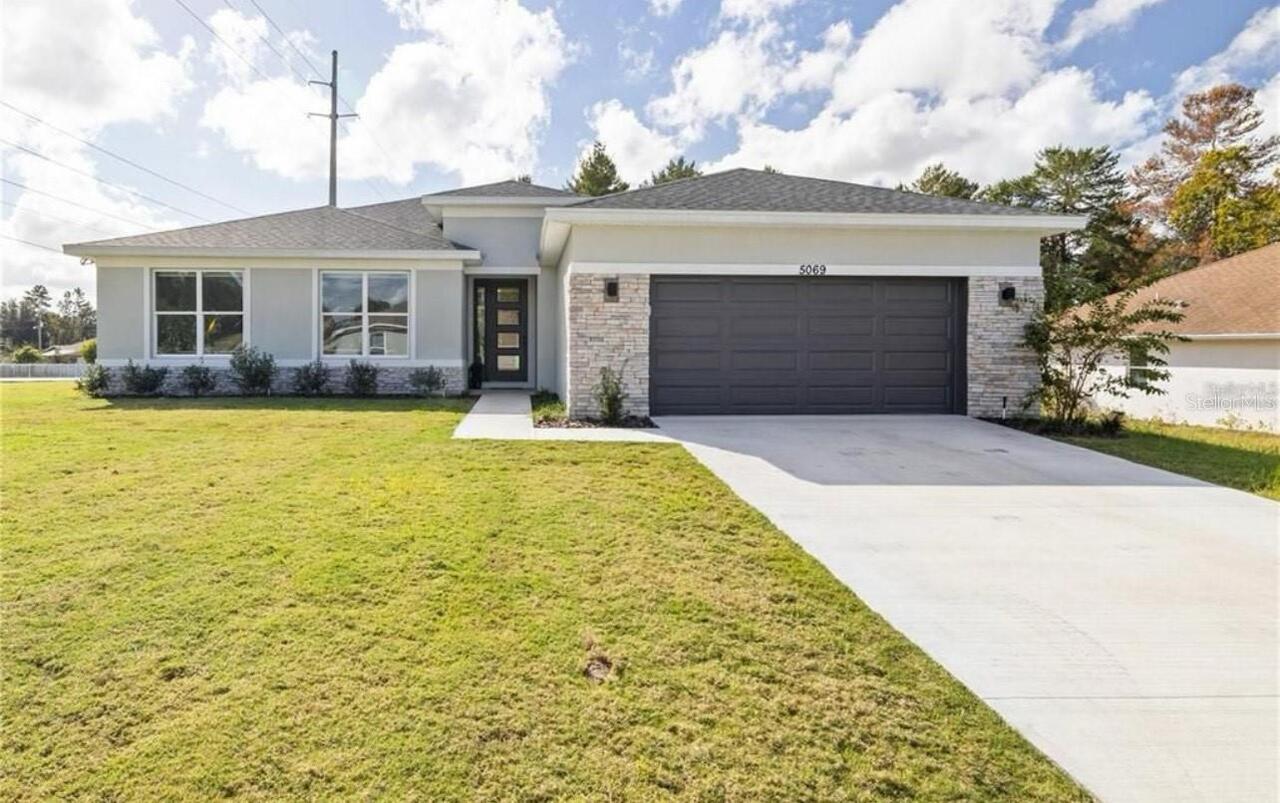 Listing Photo 1