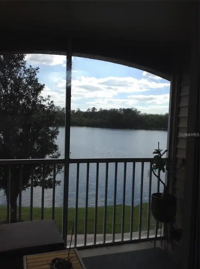 Listing Photo 10