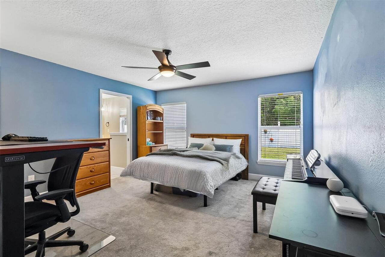 Listing Photo 18