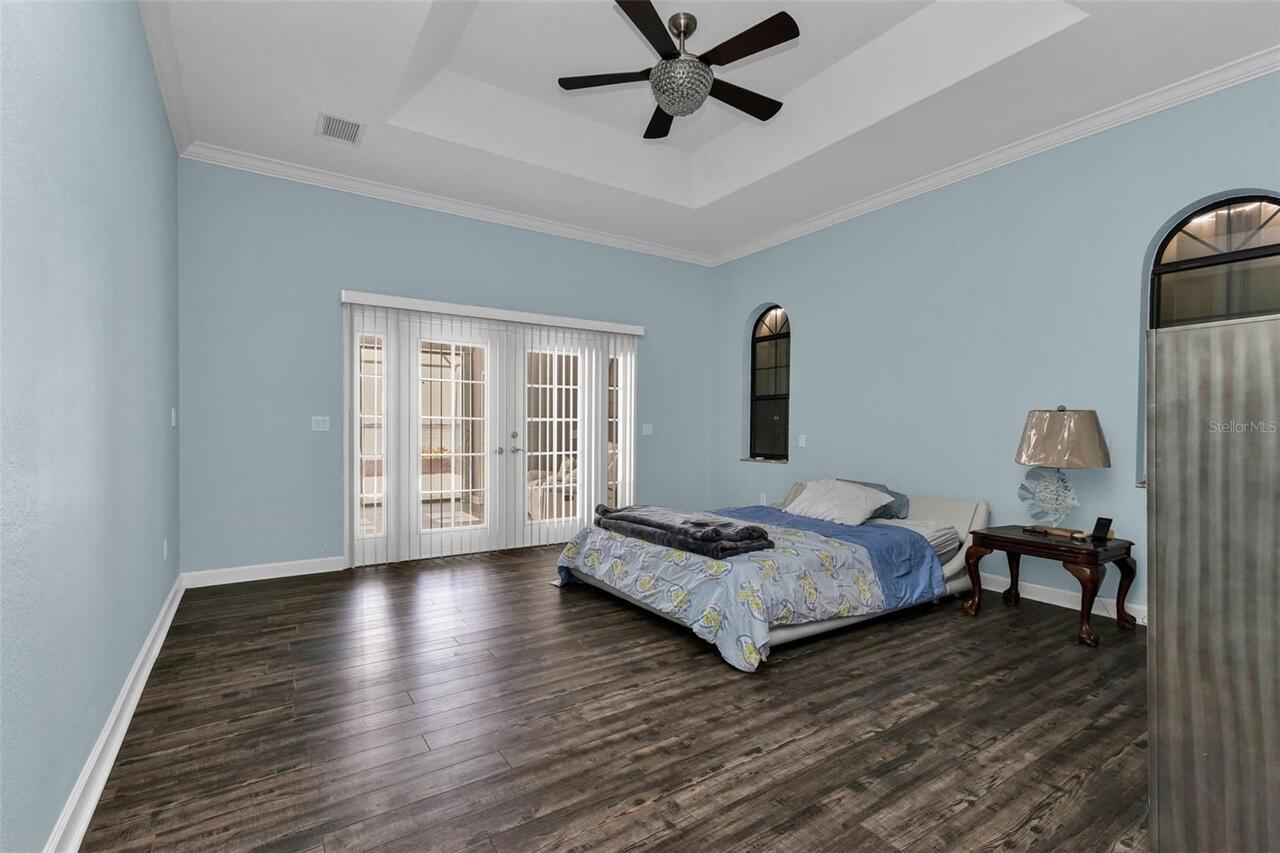 Listing Photo 17