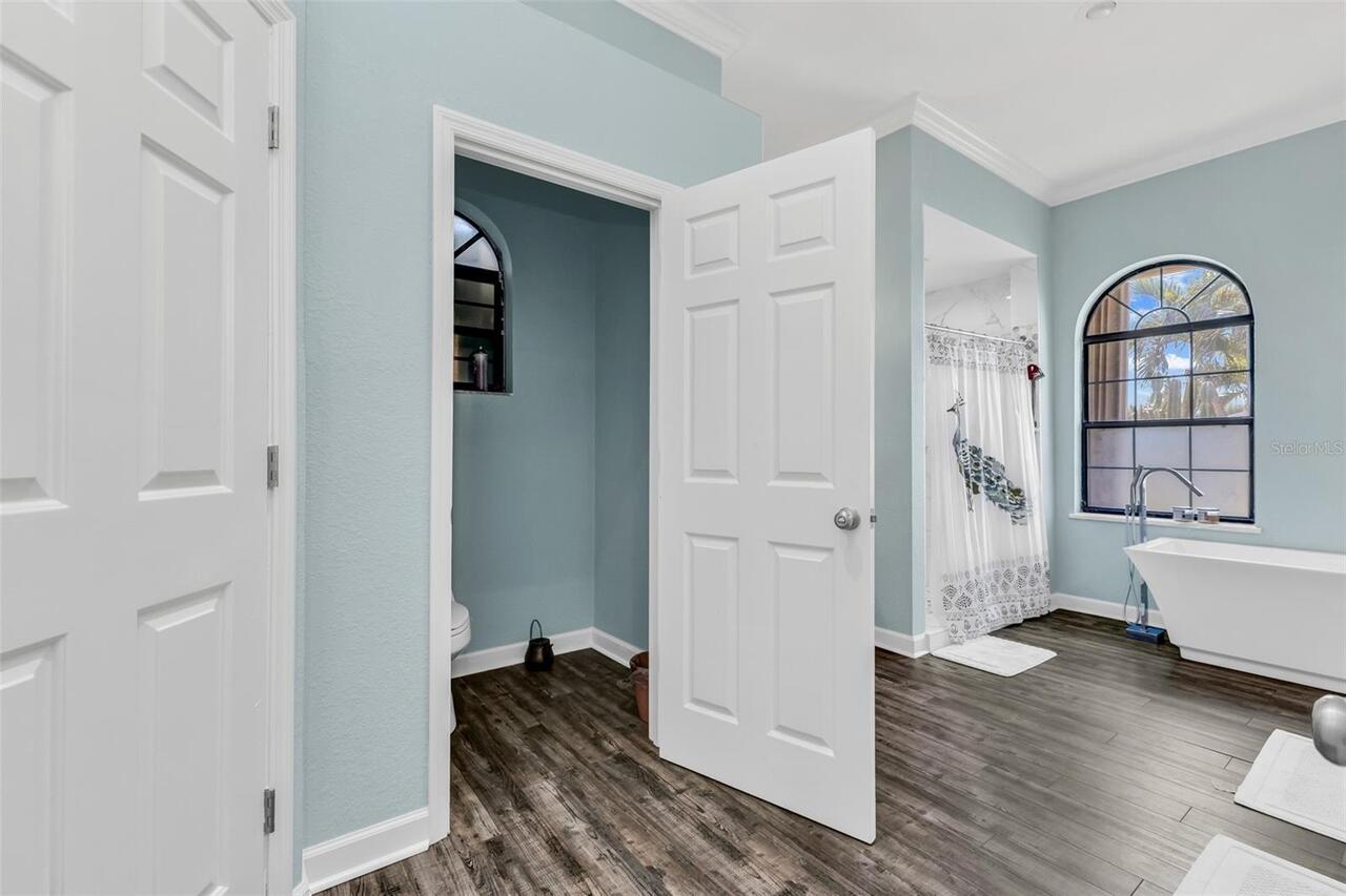 Listing Photo 19