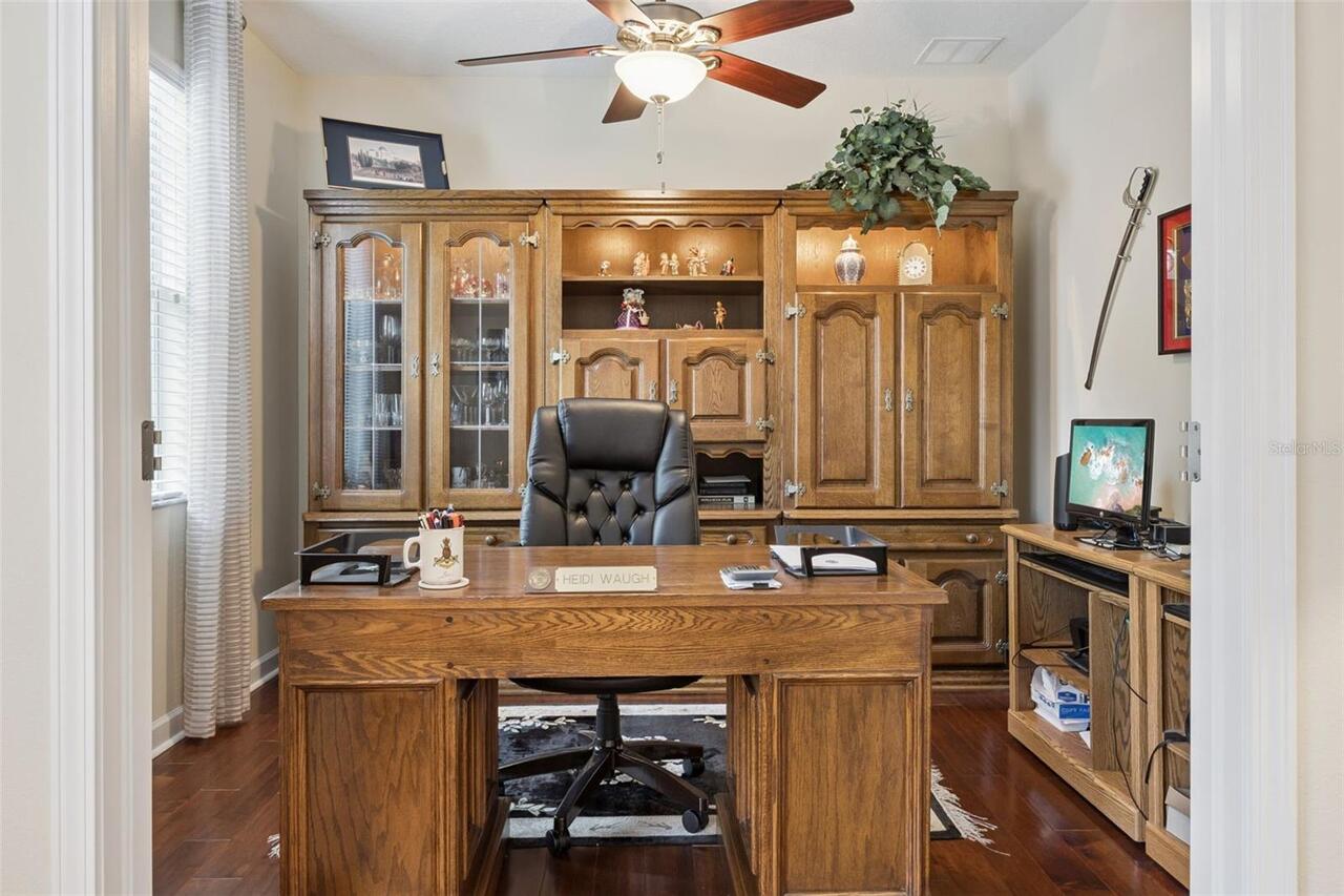 Listing Photo 8