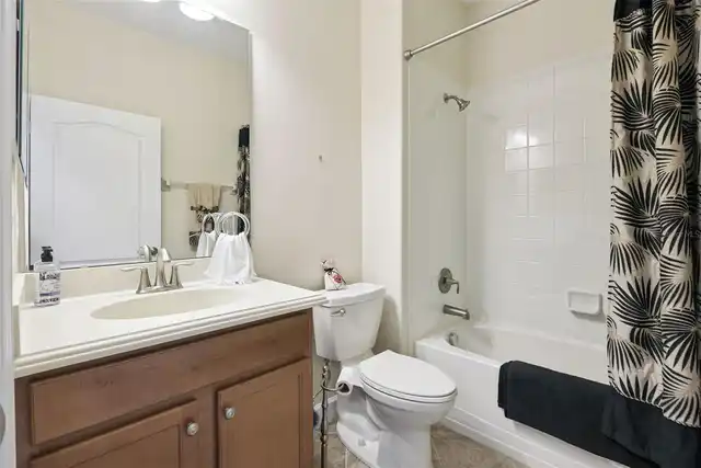 Listing Photo 25