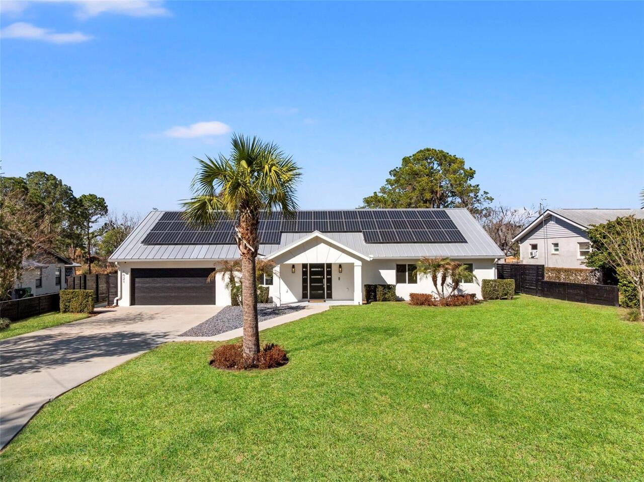 4BR, Home, 4BA, $2,100,000
Read More