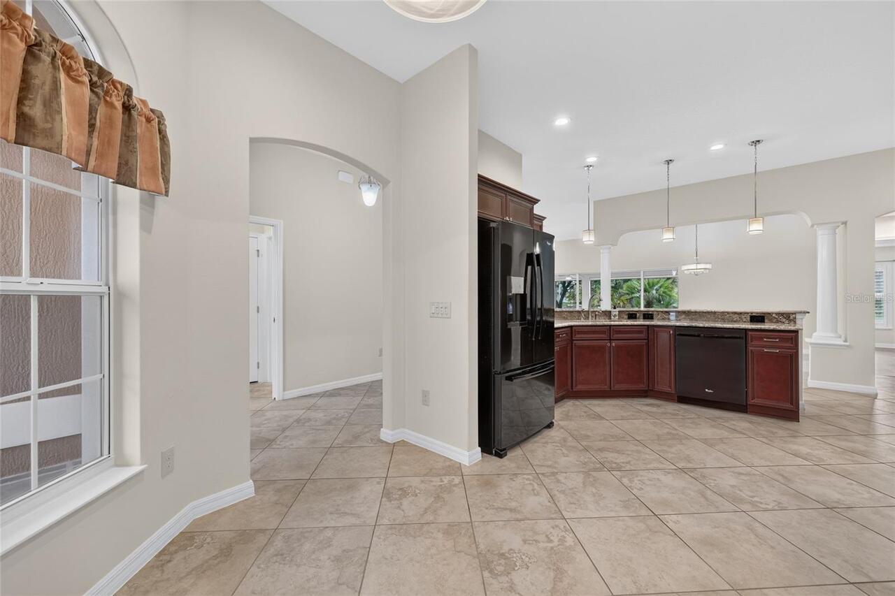 Listing Photo 16
