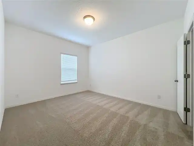 Listing Photo 38