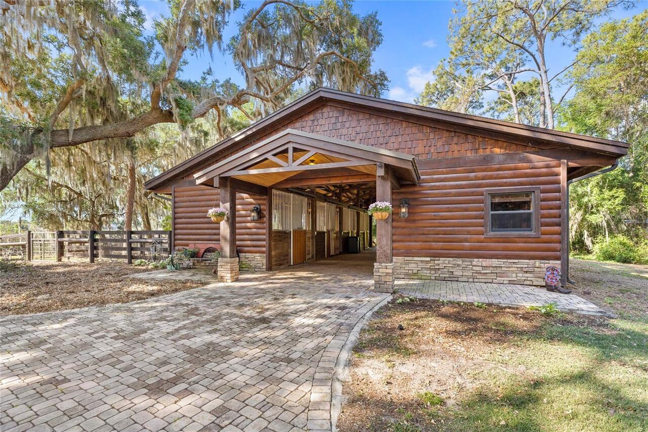 Listing Photo 8
