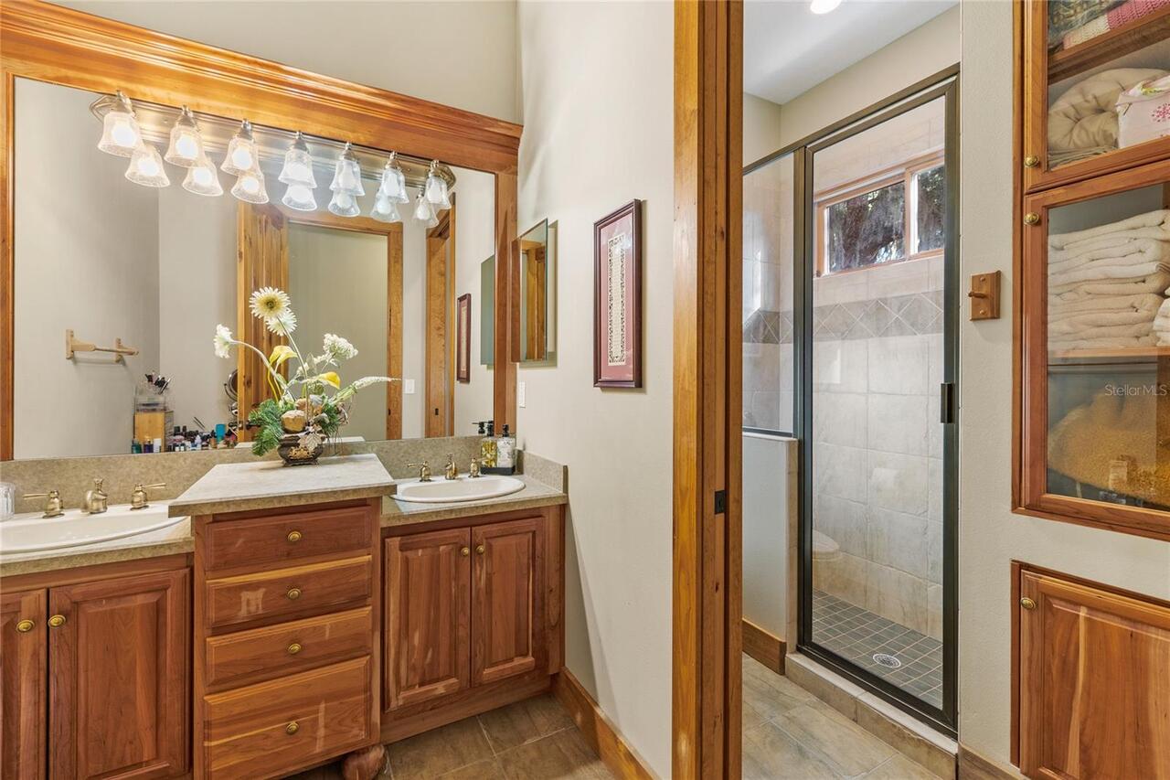 Listing Photo 33